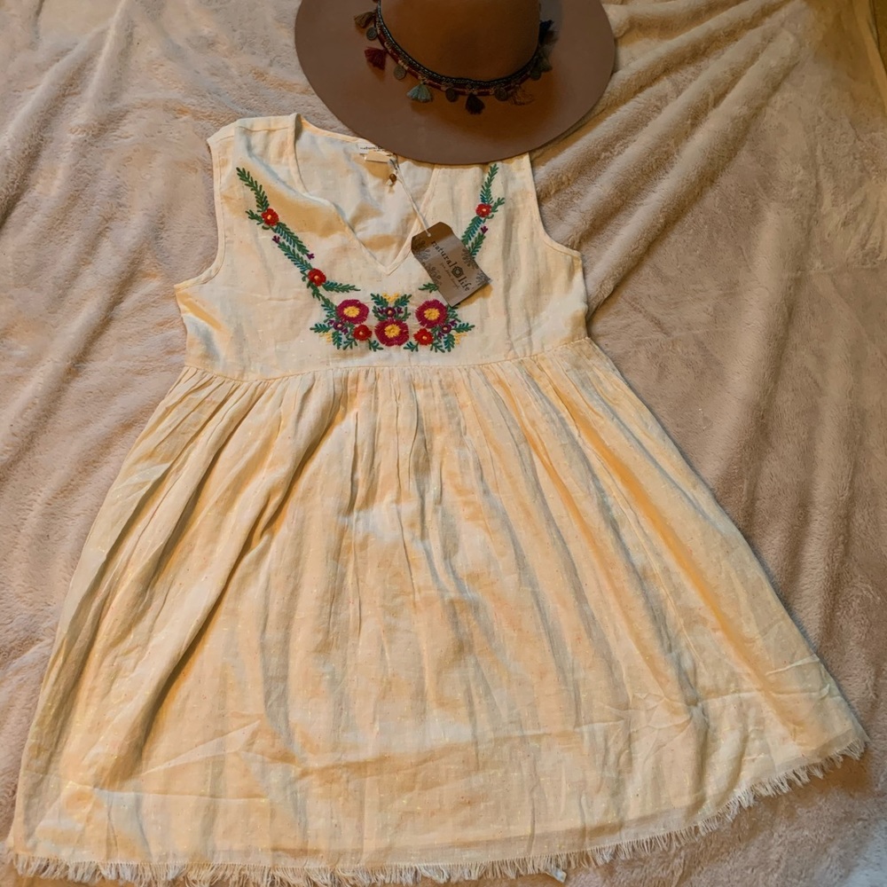 BOHO cute!Empire waist dress/tunic w/ embroidery
